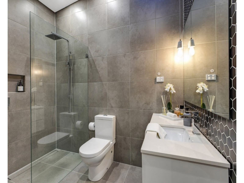 24 Arila Avenue, Wamberal NSW 2260