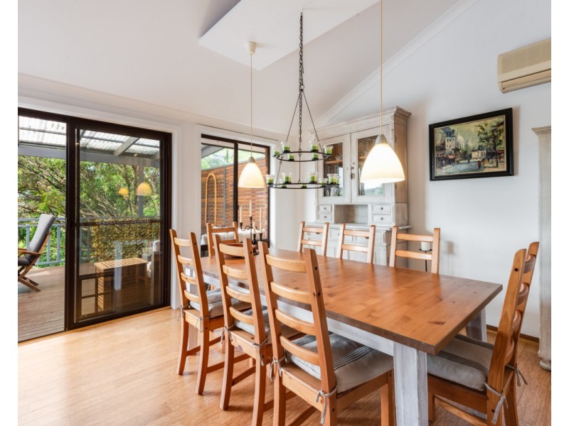 34 Holcombe Avenue, Narara NSW 2250