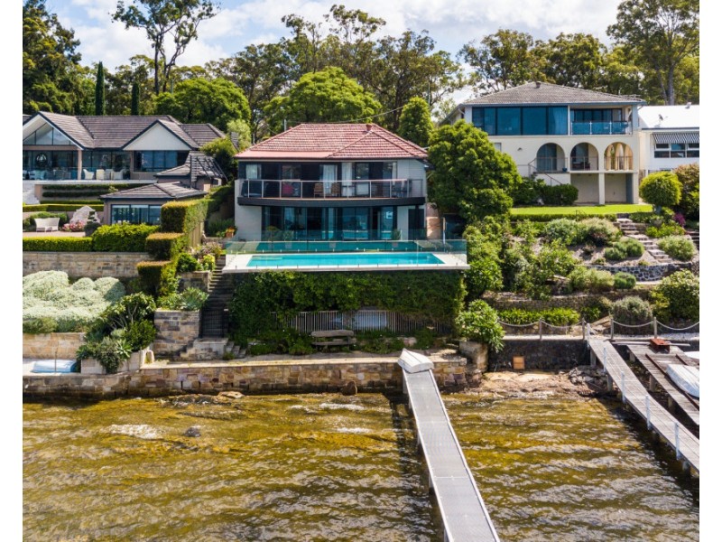 5 Albany Street, Point Frederick NSW 2250