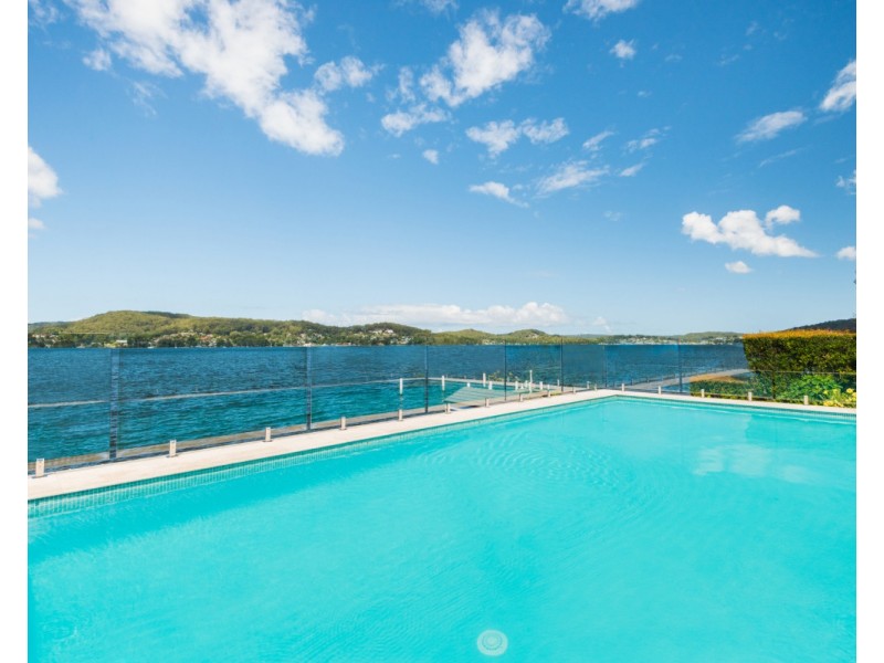 5 Albany Street, Point Frederick NSW 2250