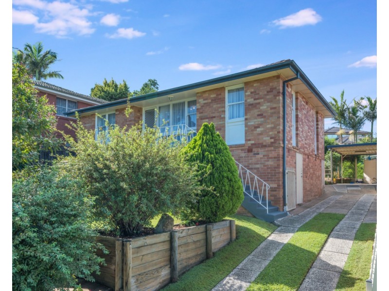 8 Kimpton Place, Wyoming NSW 2250