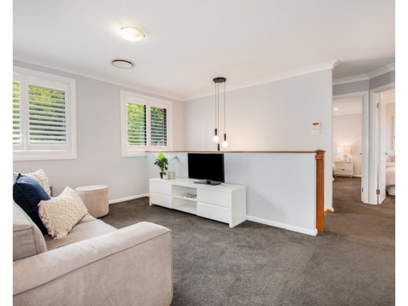 48 Woodview Avenue, Lisarow NSW 2250