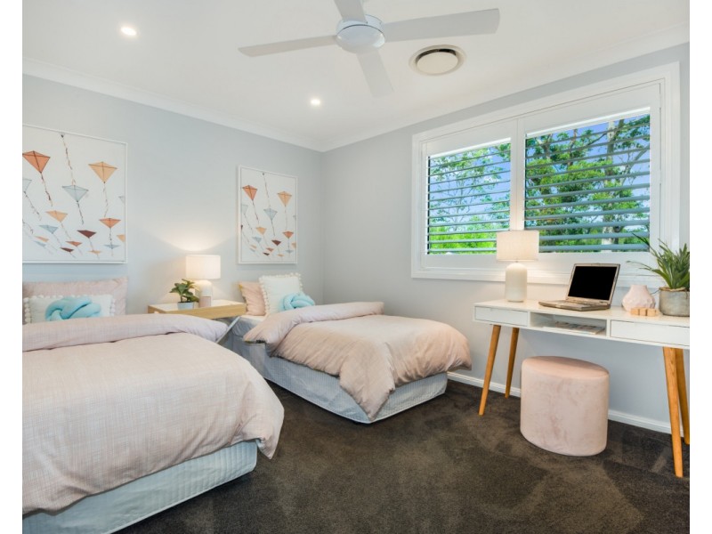 48 Woodview Avenue, Lisarow NSW 2250
