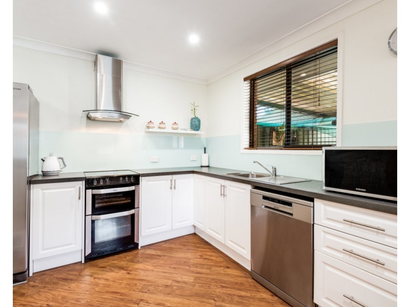 1A Burgin Close, Berkeley Vale NSW 2261