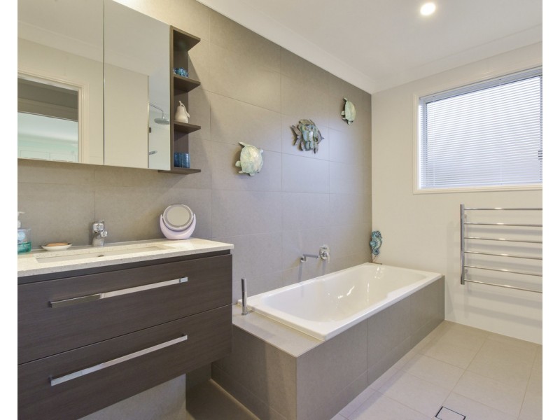 9 Richmond Drive, Terrigal NSW 2260