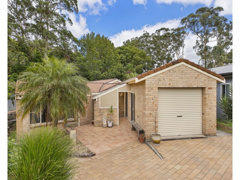 5 Della Close, Narara NSW 2250