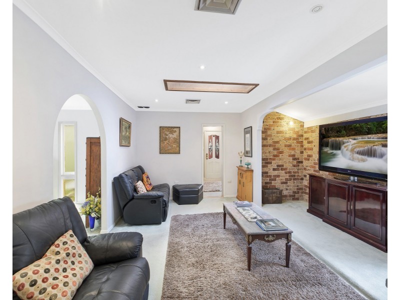 5 Della Close, Narara NSW 2250