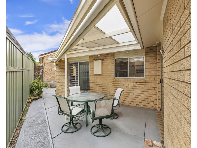 5 Della Close, Narara NSW 2250