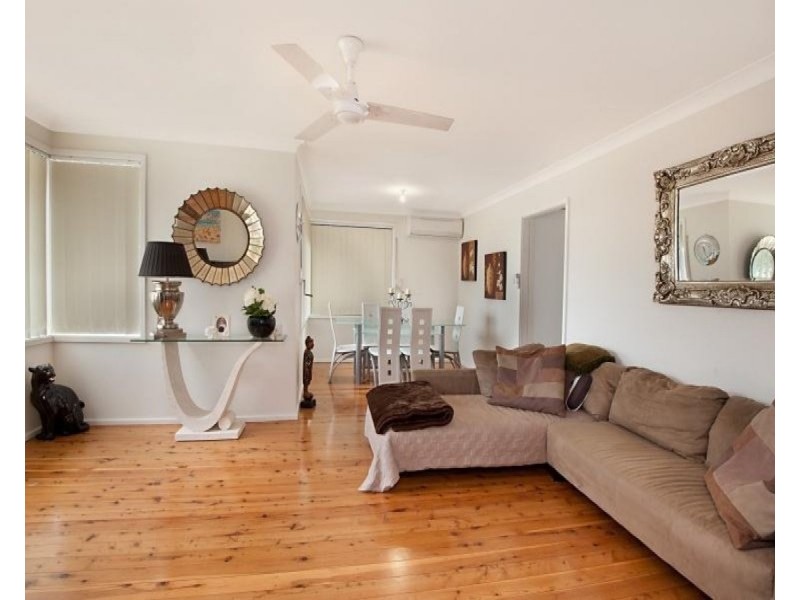 11 Maitland Road, Springfield NSW 2250