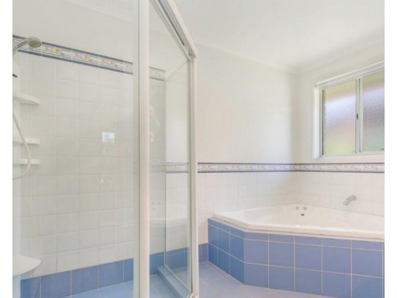 7 Day Dawn Place, Erina NSW 2250