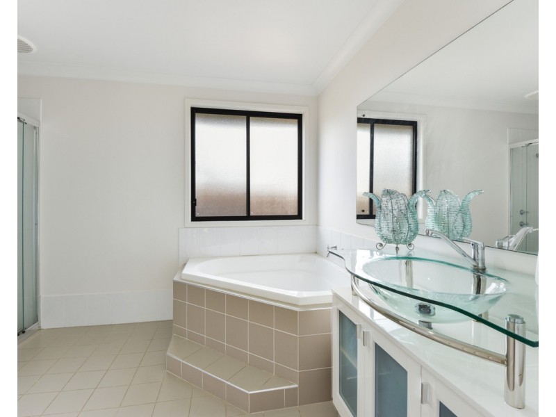 25 Burns Road, Ourimbah NSW 2258