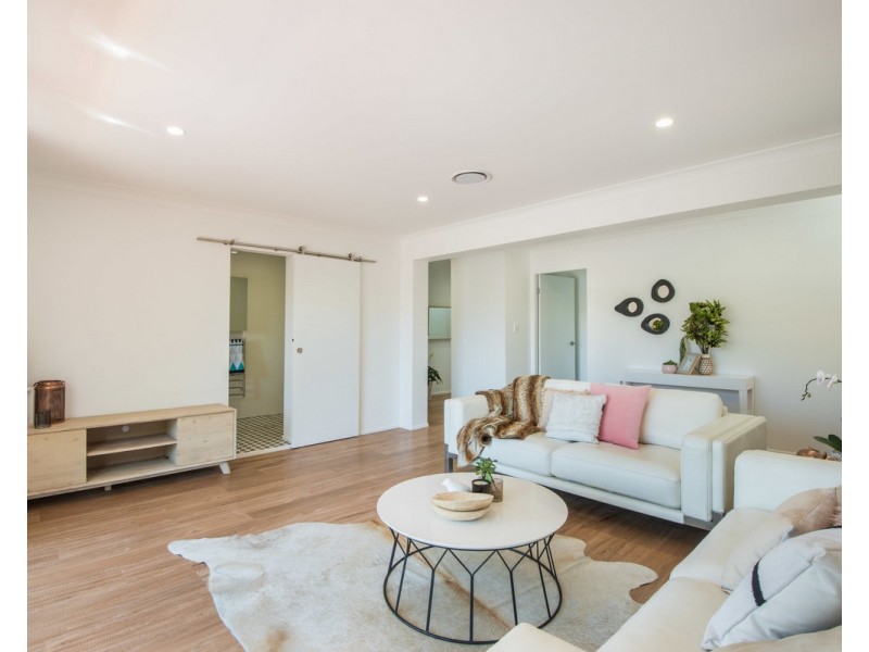 2 Blue View Crescent, Terrigal NSW 2260