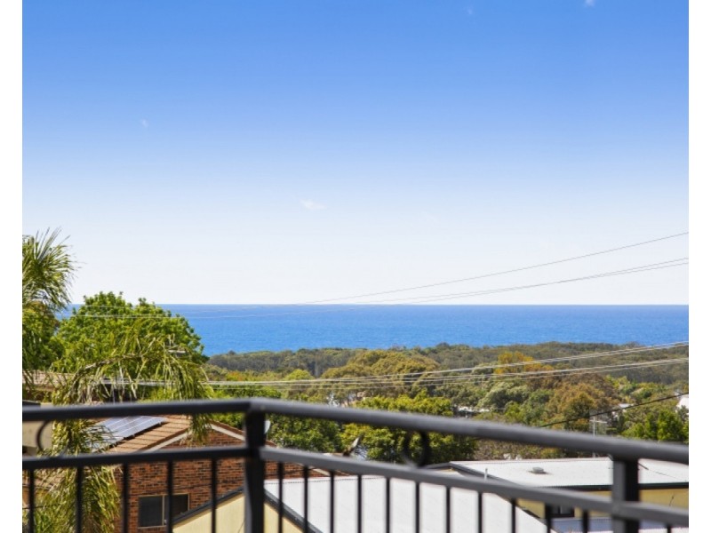 57 Coreen Drive, Wamberal NSW 2260