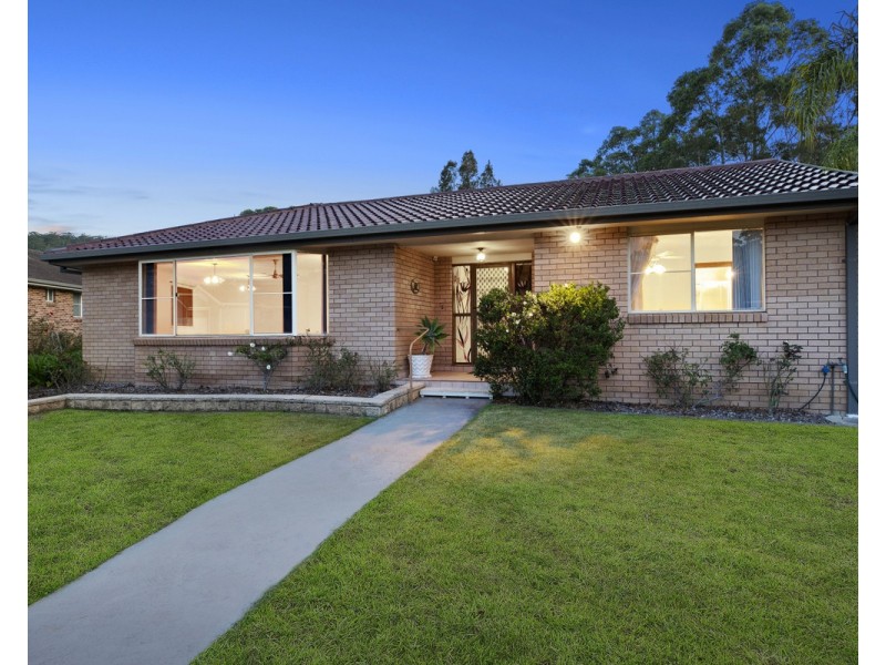 14 Christle Street, Green Point NSW 2251