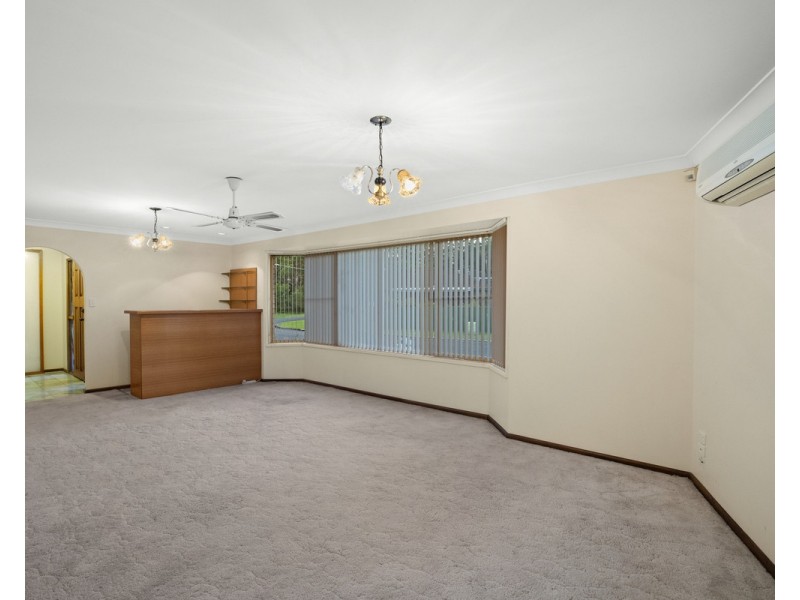 14 Christle Street, Green Point NSW 2251