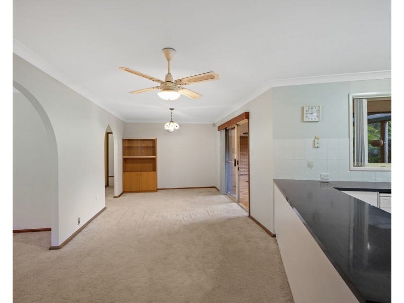 14 Christle Street, Green Point NSW 2251