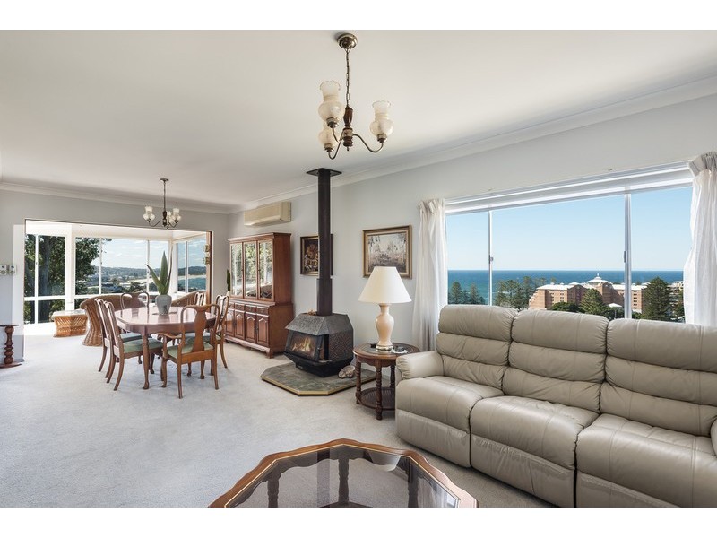 25 Grosvenor Road, Terrigal NSW 2260