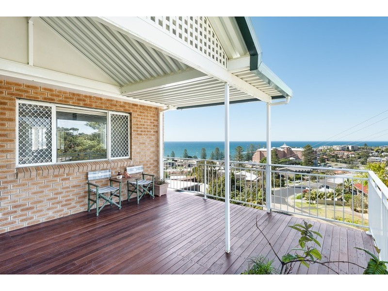 25 Grosvenor Road, Terrigal NSW 2260