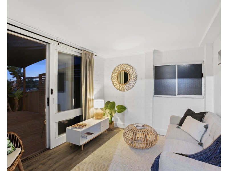 5 Penton Place, Bateau Bay NSW 2261