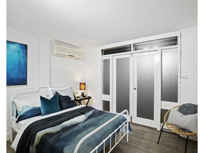 5 Penton Place, Bateau Bay NSW 2261