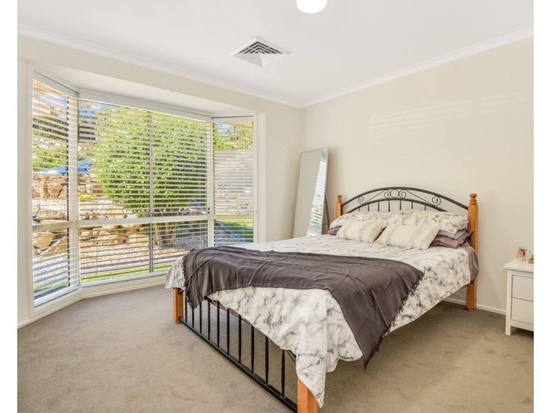 24 Pineridge Close, Lisarow NSW 2250