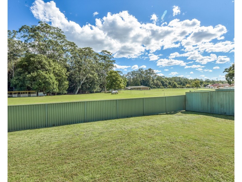 24 Pineridge Close, Lisarow NSW 2250