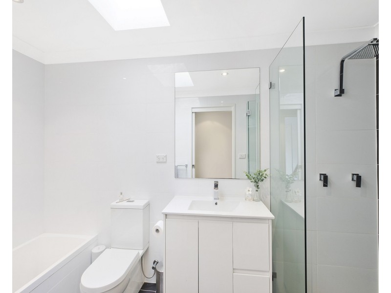 51b Hillcrest Street, Terrigal NSW 2260