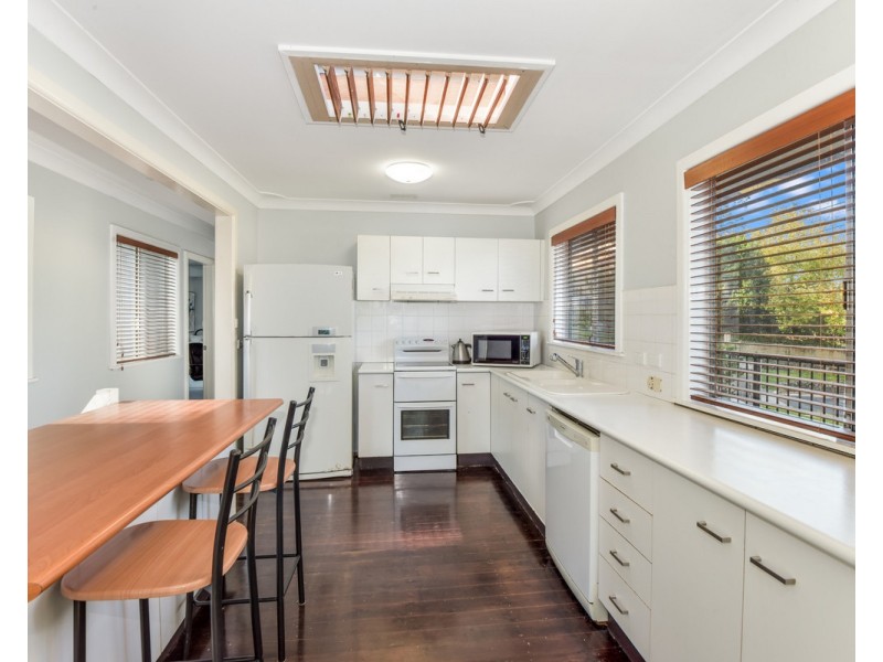 5 Apple Tree Crescent, Wyoming NSW 2250