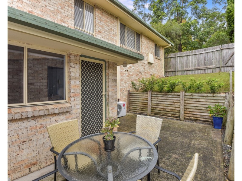 1/18 Robert Holl Drive, Ourimbah NSW 2258