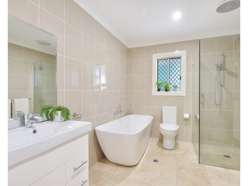 31 Woolard Road, Springfield NSW 2250