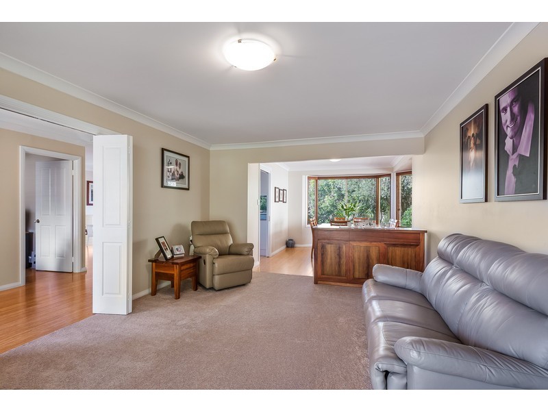 36 Thames Drive, Erina NSW 2250