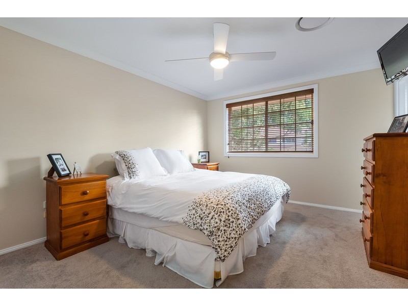 36 Thames Drive, Erina NSW 2250