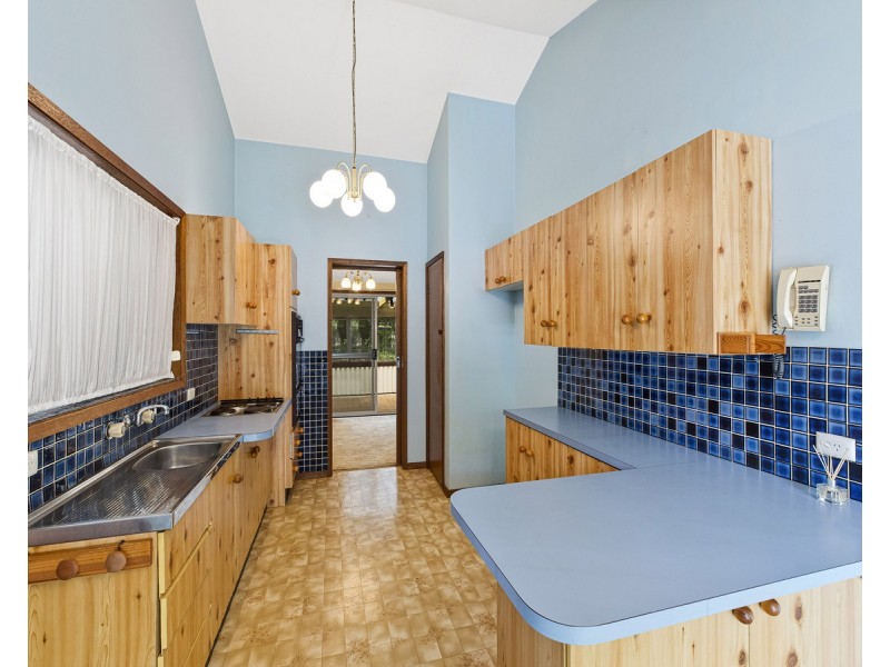 7 Brancourt Crescent, Narara NSW 2250