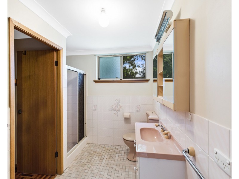 7 Brancourt Crescent, Narara NSW 2250