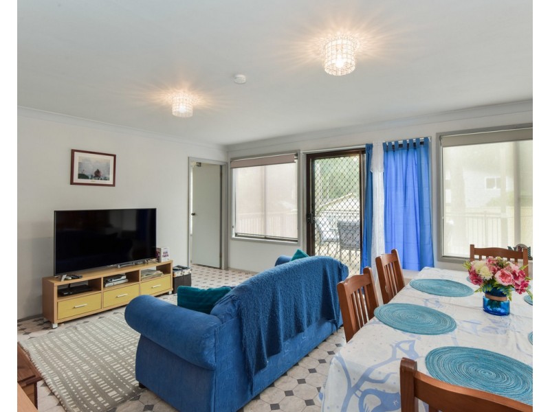 30 Toorak Avenue, Erina NSW 2250