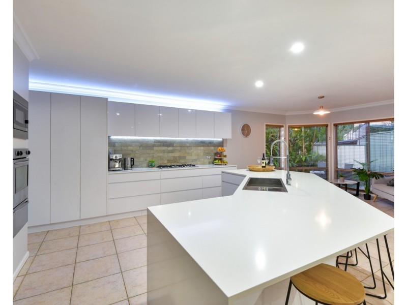 18 Sunbeam Place, Erina NSW 2250 Property Central Erina Sold