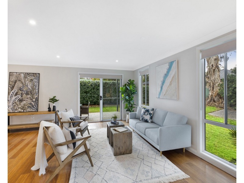 8 Runyon Close, Narara NSW 2250