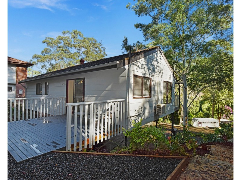 13 Pinetop Avenue, Narara NSW 2250