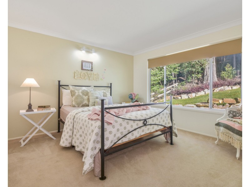 5 Woodview Road, Springfield NSW 2250