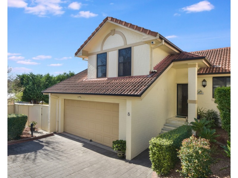 8/51 Newling Street, Lisarow NSW 2250