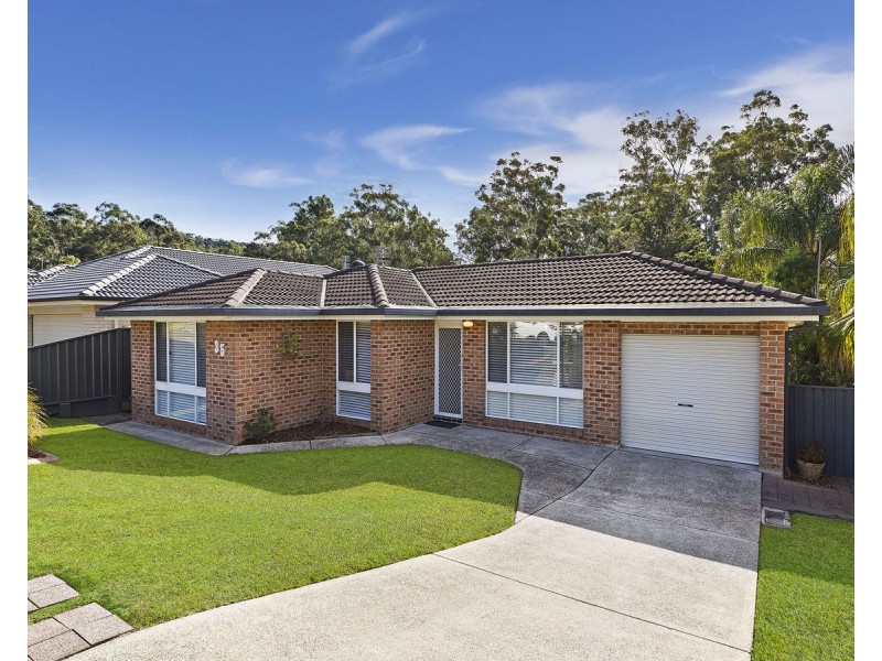 35 Jacana Avenue, Narara NSW 2250