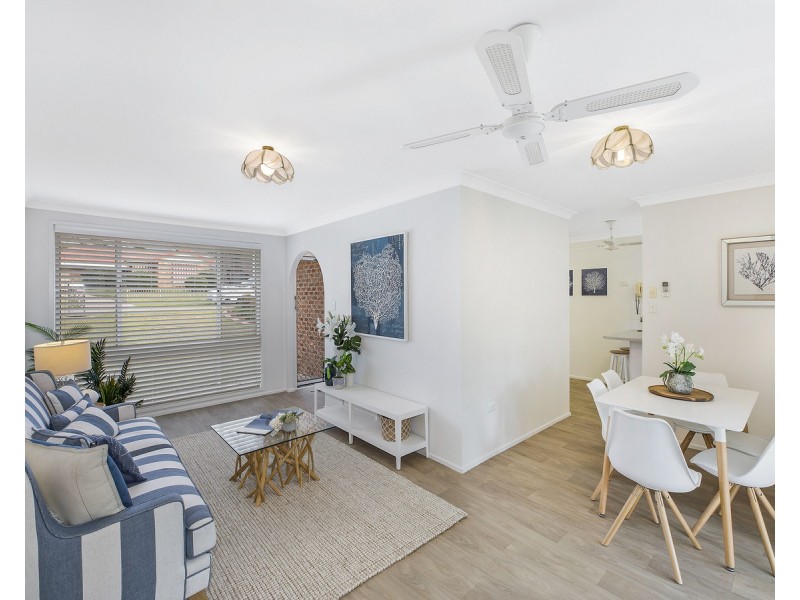 35 Jacana Avenue, Narara NSW 2250