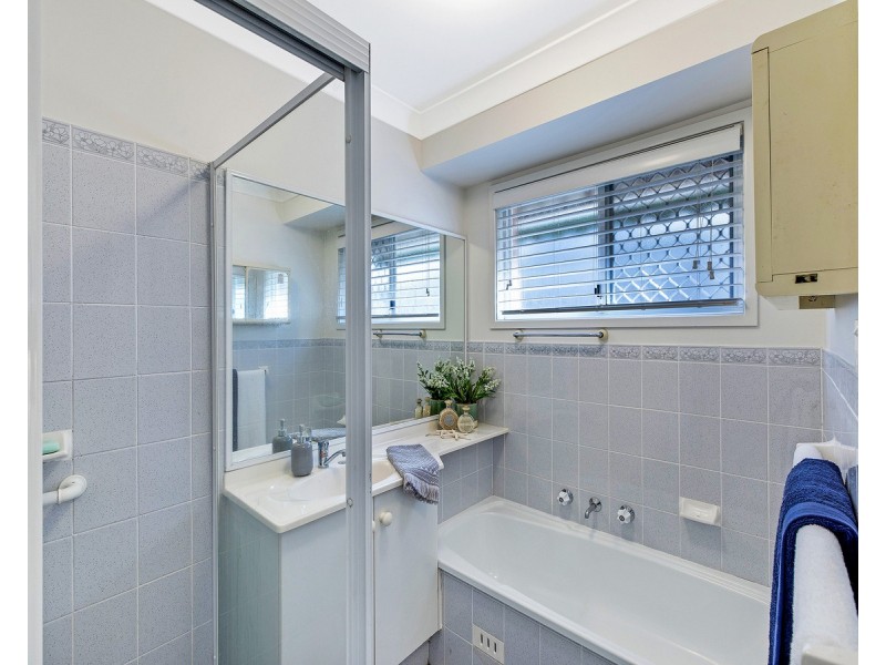 35 Jacana Avenue, Narara NSW 2250