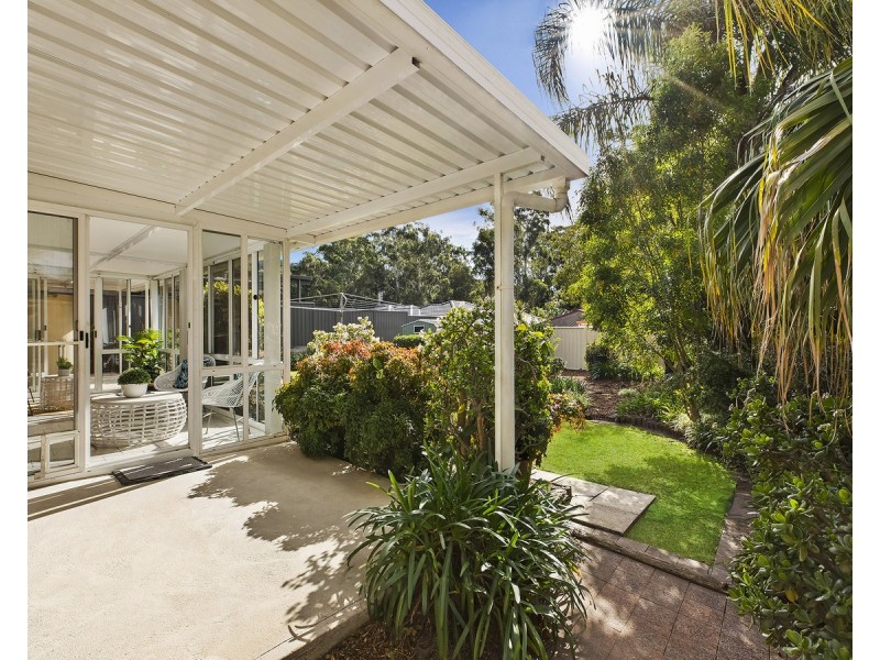 35 Jacana Avenue, Narara NSW 2250