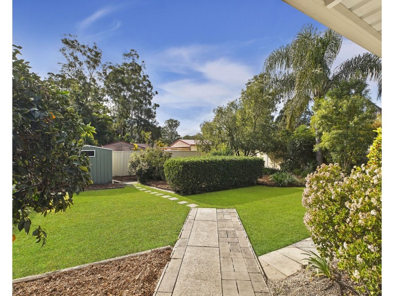 35 Jacana Avenue, Narara NSW 2250