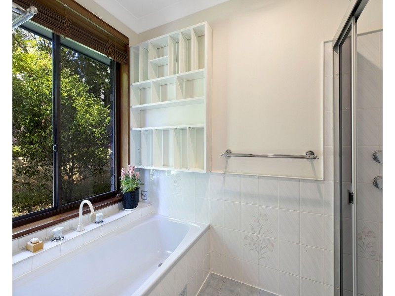 22 Greenoaks Road, Narara NSW 2250