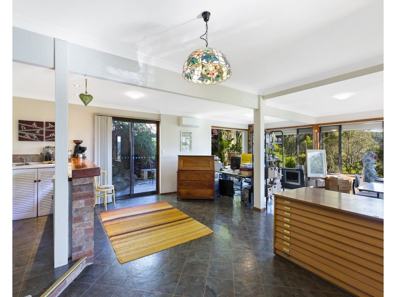 22 Greenoaks Road, Narara NSW 2250