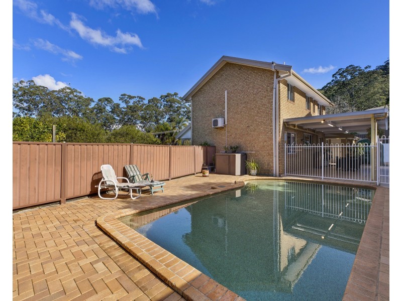 1 Ethel Close, Narara NSW 2250
