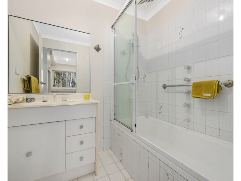 8/70 Karalta Road, Erina NSW 2250