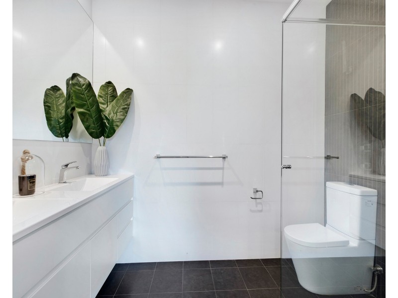 22 Terry Avenue, Woy Woy NSW 2256